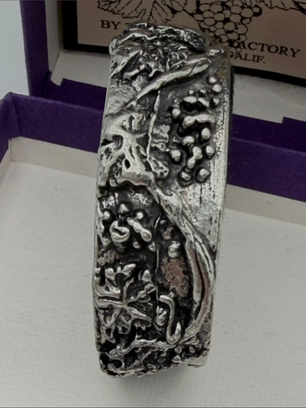 Vintage Wanda Scruby Signed Pewter Wine Bottle Drip Ring Coaster w/Box